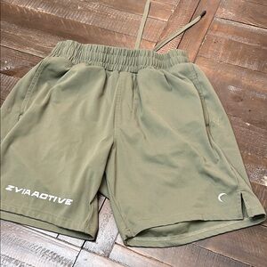 Zyia Active Men's Green Athletic Shorts